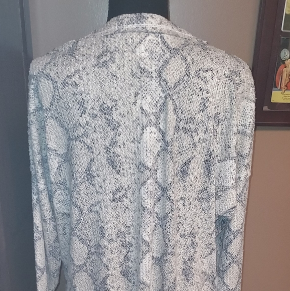 Maurice's Light Snake-Print Cardigan - Picture 3 of 7